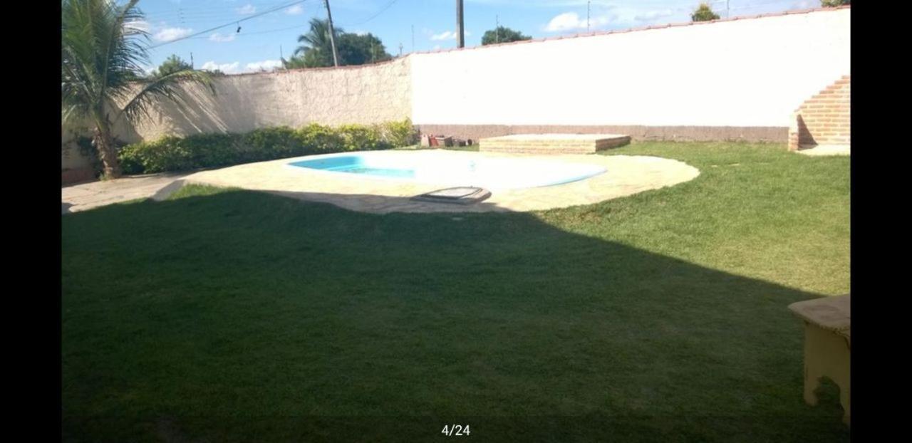 Otima Casa Caldas Novas 2 Km Do Centro Para Ate 14 Pesssoas Com Piscina Aquecida, Churrrasqueira, Wifi Exteriér fotografie